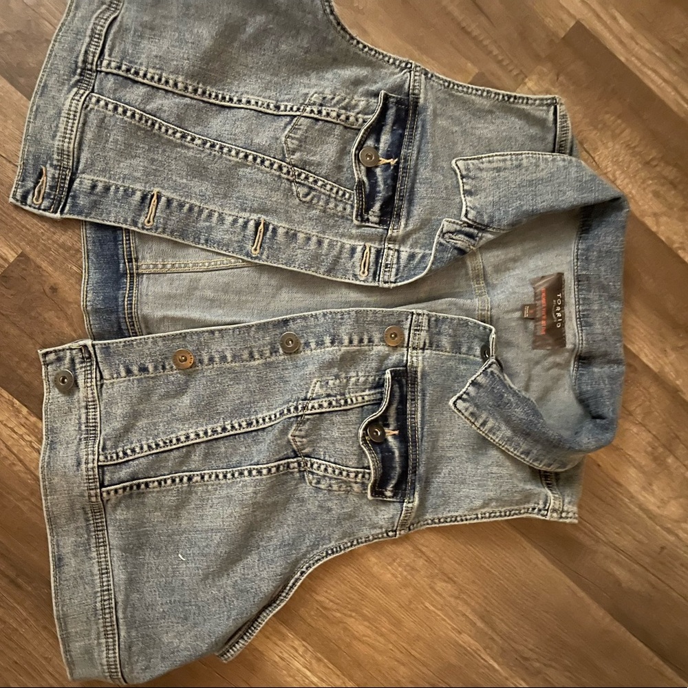 Torrid size 3 Jean vest, new